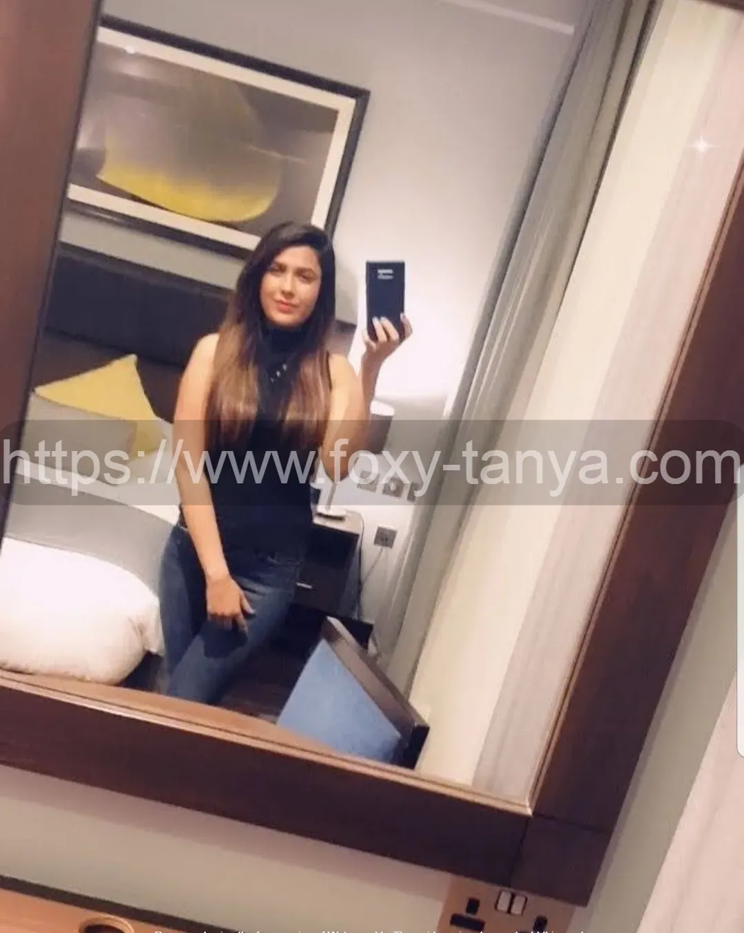 Insha escorts Service in Sheikh Zayed Road